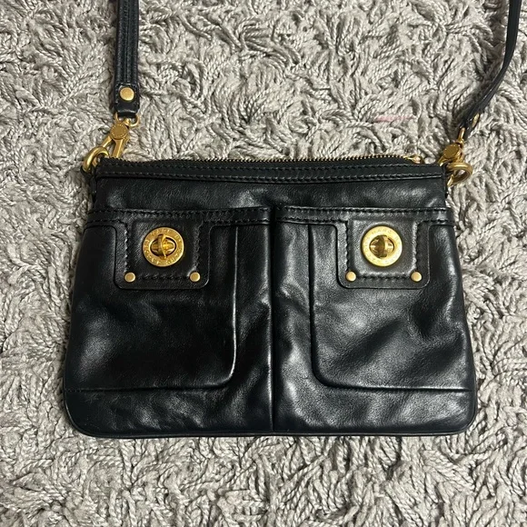 Black Leather Crossbody Bag - Picture 1 of 6
